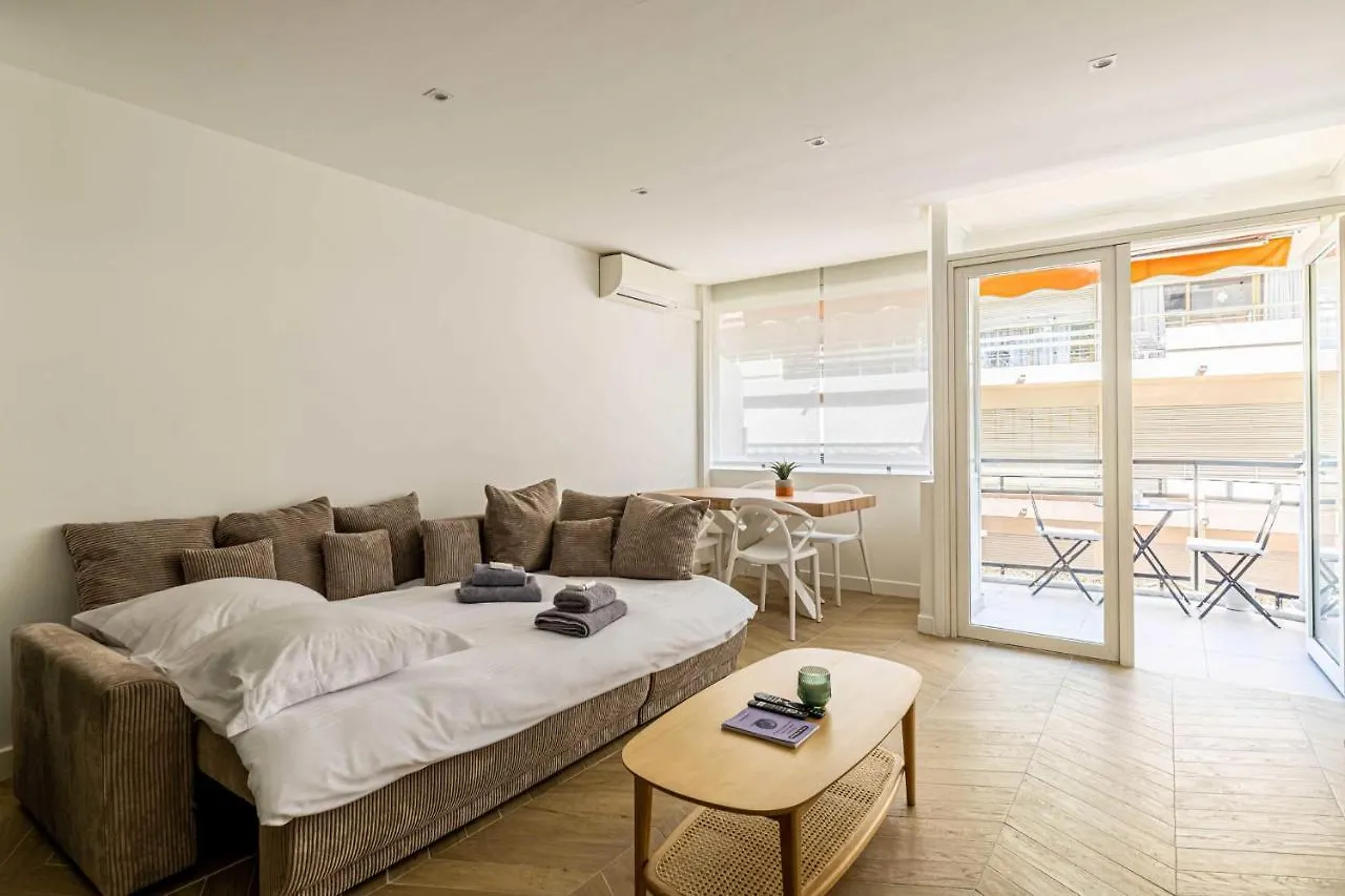 Cozy Renovated Apartment - Close To Martinez Hotel Cannes Frankrig